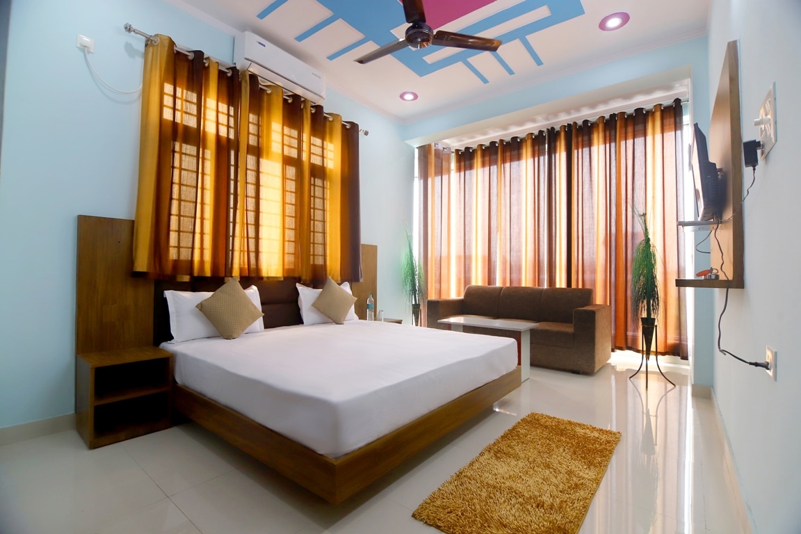 Comfort inn Homestay - Tap to explore photos