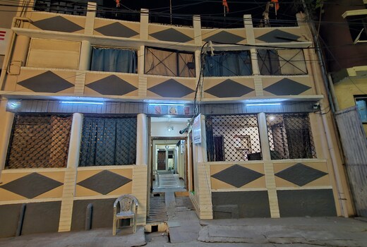 Joshi Yatri Gruh