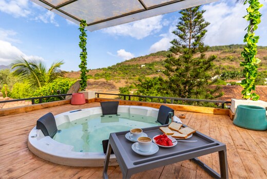 Stay Leisurely Jazz by the Lake 2BHK Pawna Lake