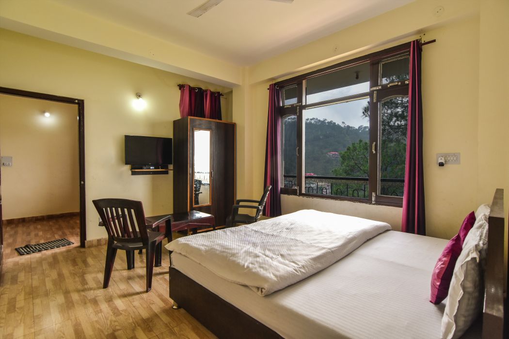 Pine Villa Best Rates On Kasauli Hotel Deals Reviews Photos