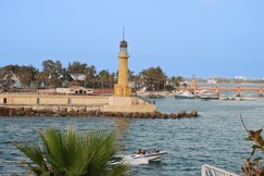 Crowne Plaza Alexandria Mirage by IHG, Alexandria