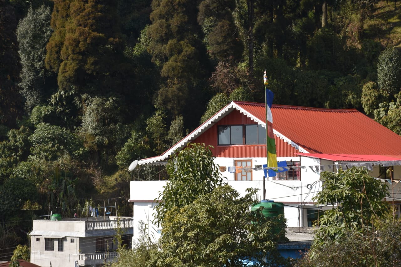 Lopchan Homestay Darjeeling - Tap to explore photos