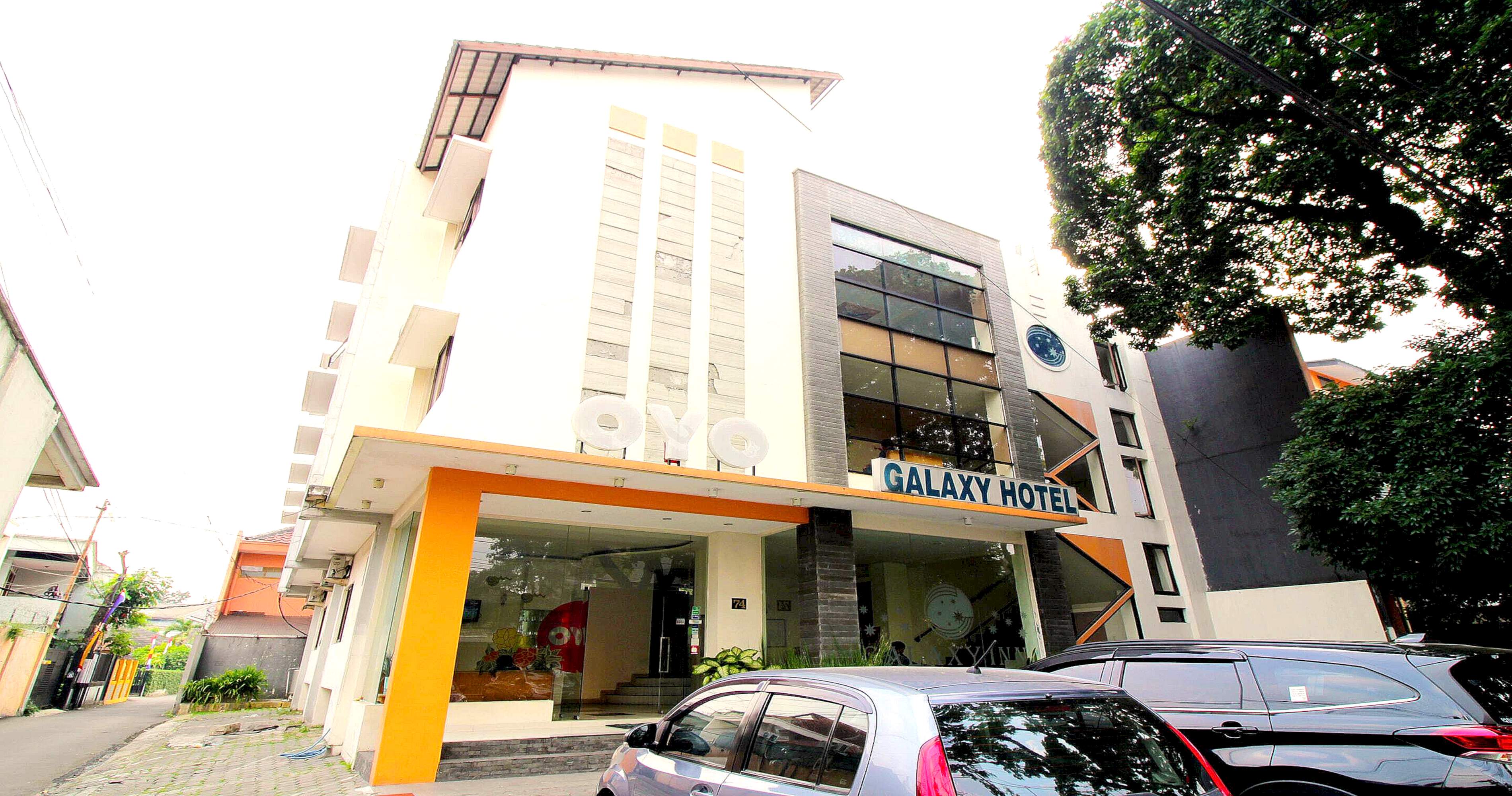 OYO Flagship 1511 Galaxy Inn - Tap to explore photos
