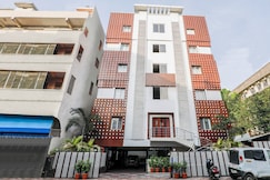 Super Hotel O Src Grand, Vijaywada