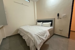 Hotel O Rudrapur Railway Junction Formerly Saffron Residency, Rudrapur