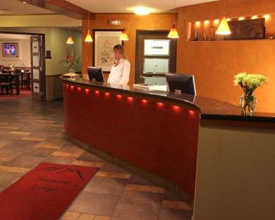 Best Western Plus Snowcap Lodge - Tap to explore photos