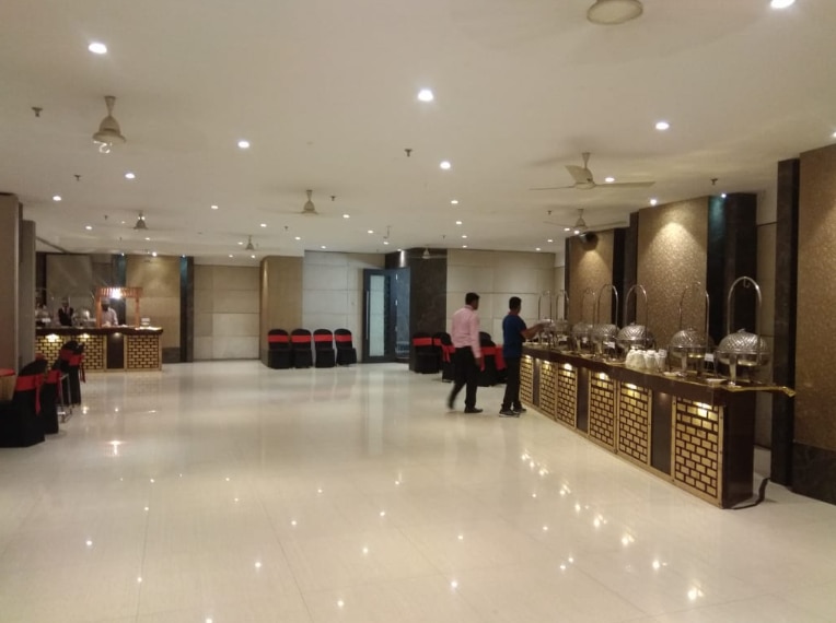 Hotel Rangoli Pearl Amravati Hotel Price, Address & Reviews