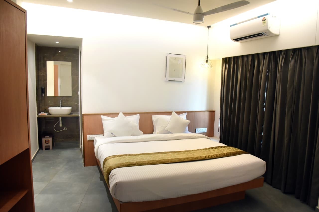 Hotel Peace Park Ratnagiri 3
