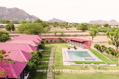 Solace Tranquil Farm Villas x4 with Pool  Nature Meets Comfort, Pushkar