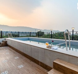Swimming Pool 1