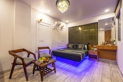 Hotel The Angel Pink Premium Rooms At Kaushambi, Ghaziabad