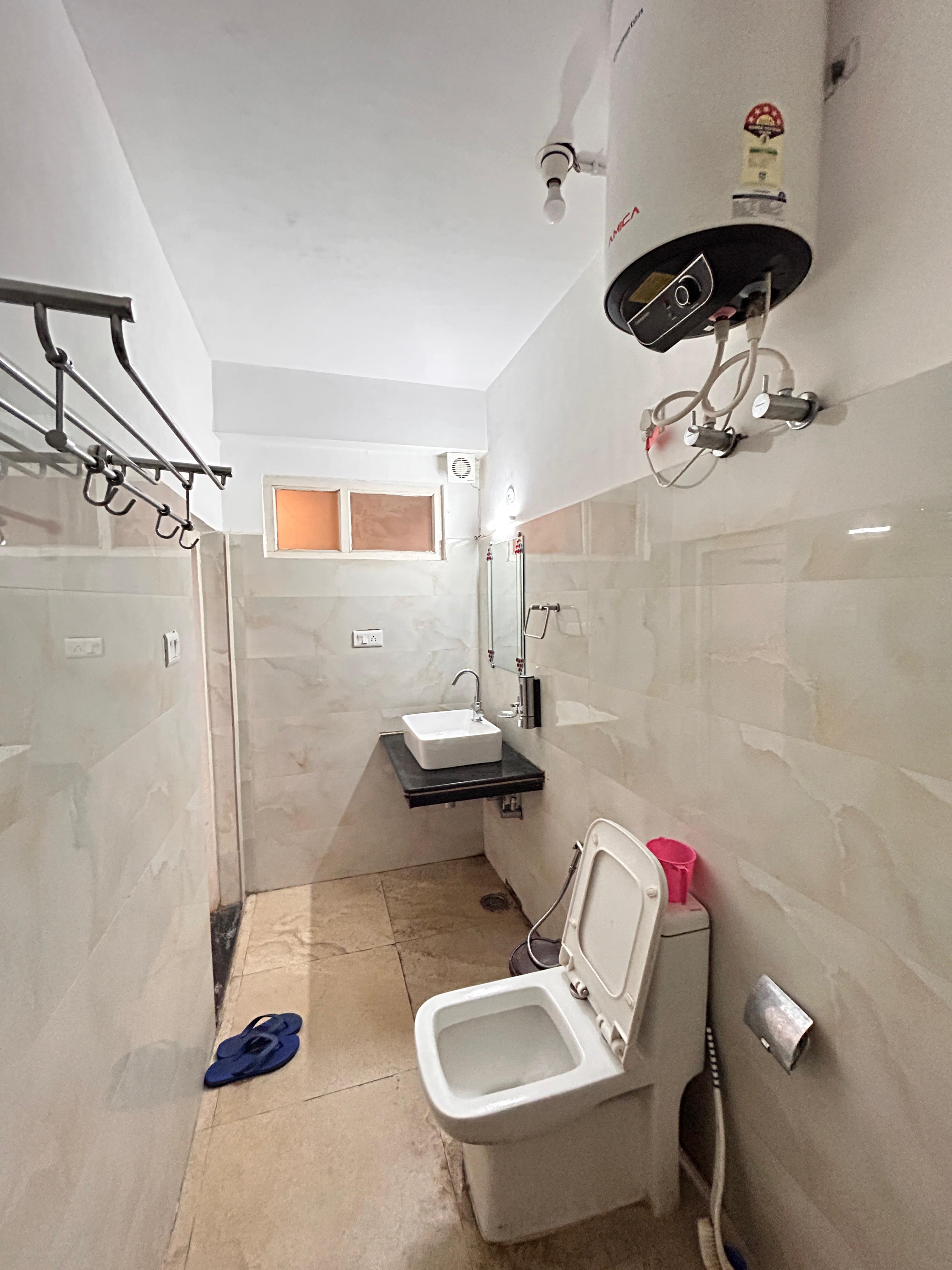 Indrunag Homestay - Tap to explore photos