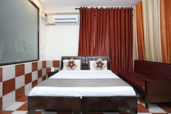 Hotel O Sector 93 Noida Formerly Grand Empire, Noida