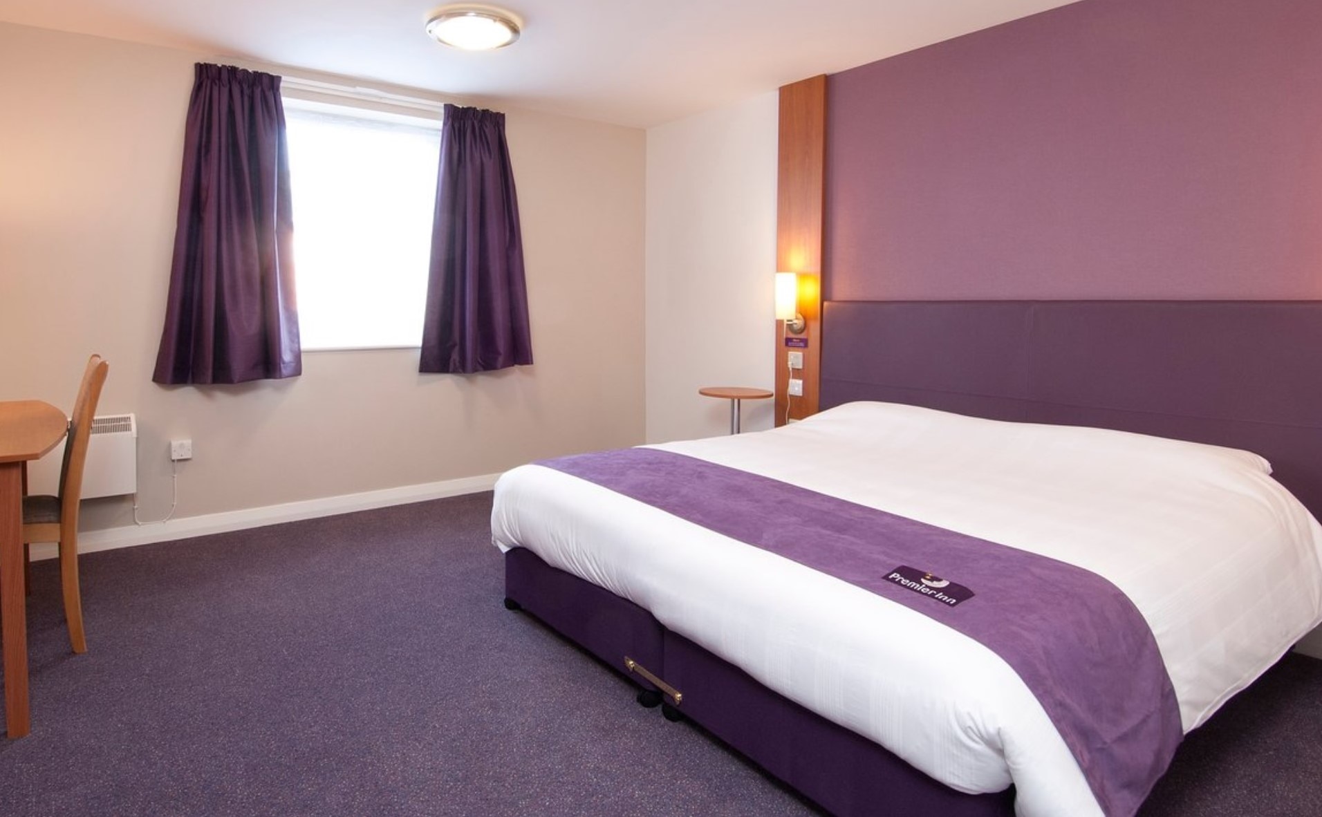 Premier Inn London Blackfriars - Tap to explore photos