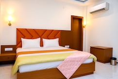 Hotel Grand Lucent, Mathura