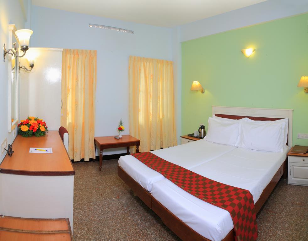 Hotel Excellency Annexe - Tap to explore photos