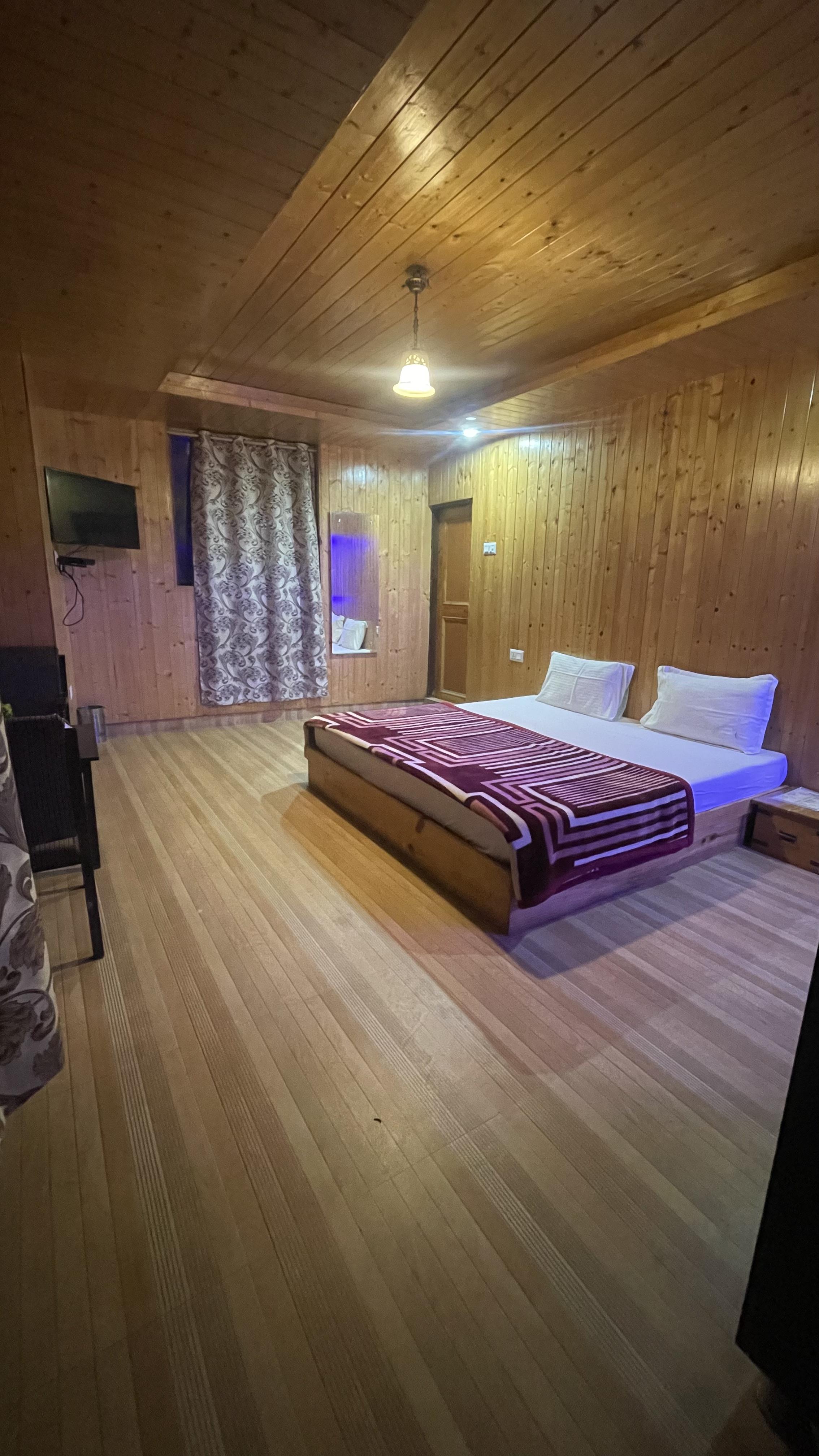 benvenuto cottage manali - Tap to explore photos