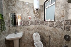 Brij Vasant Floors, Vrindavan