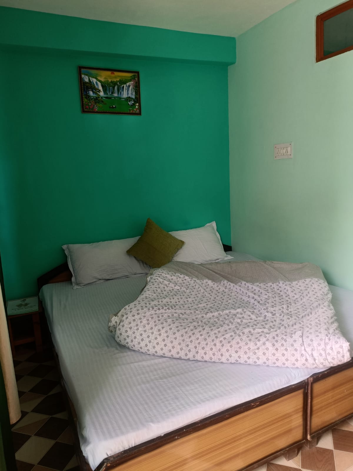Tosh Valley Guest House - Tap to explore photos