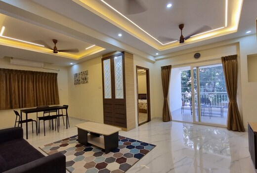 Airport inn