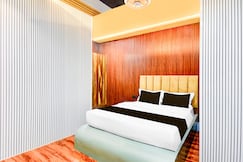 Hotel O Arya Pimple Nilakh, Pune
