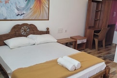 Hummingbird Nest, Coimbatore