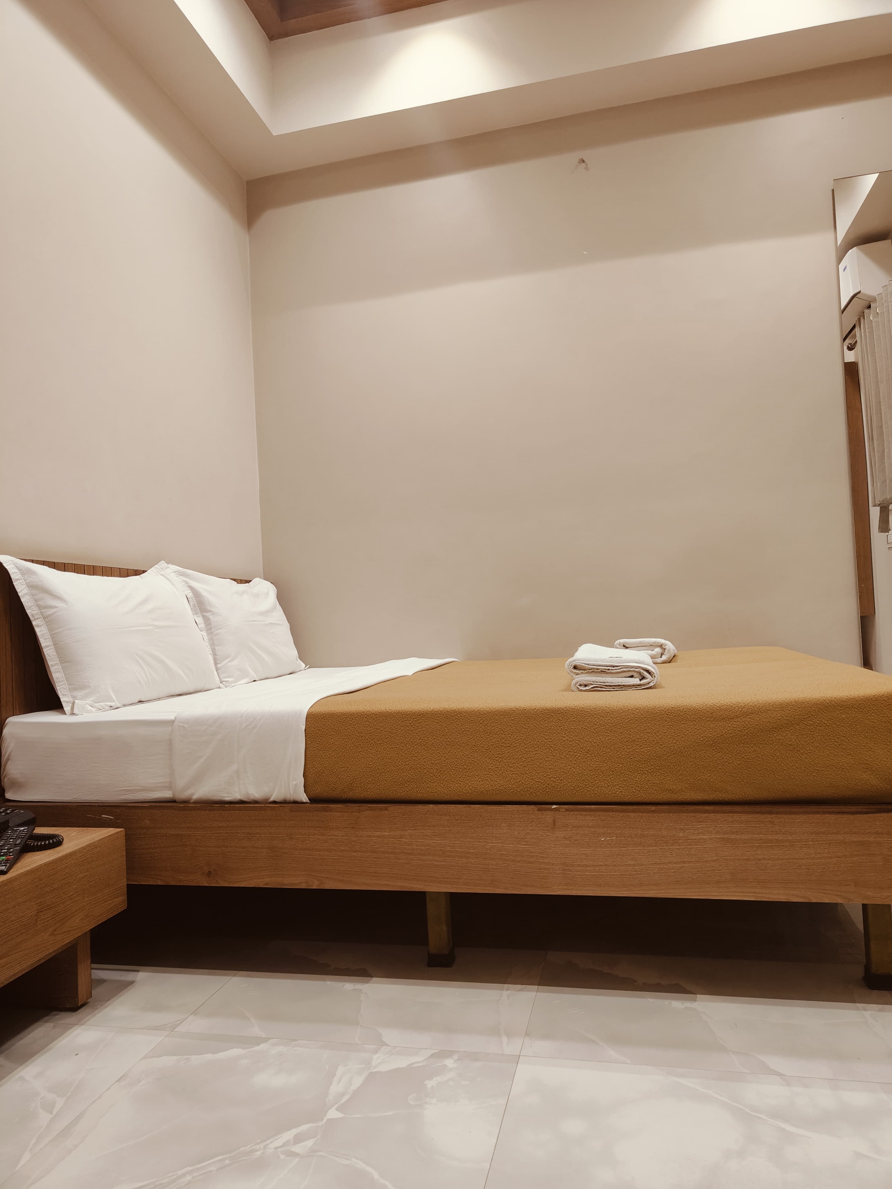 Hotel TrushaDham 2