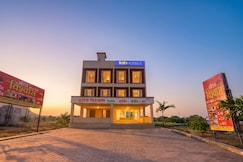 FabHotel Vishwas, Sillod