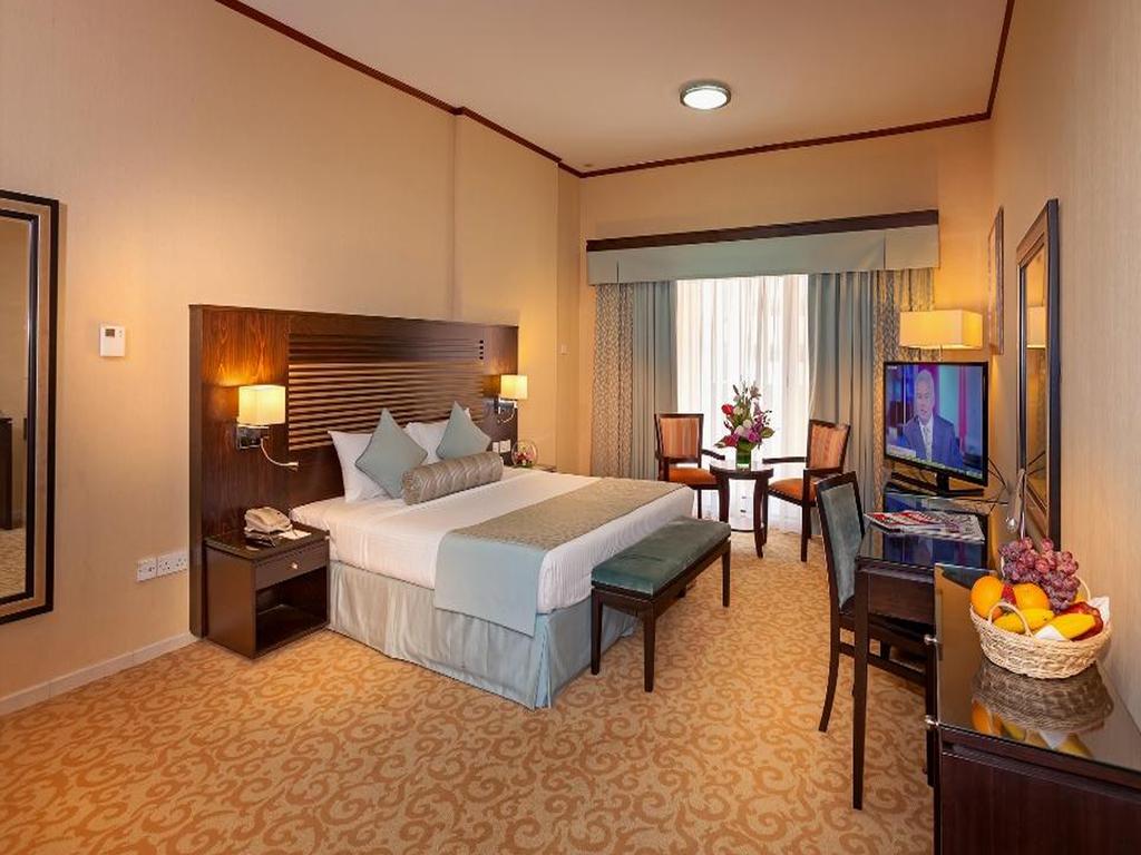 Chelsea Gardens Hotel Apartments Dubai Apart Hotel Price Address