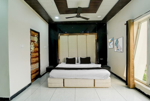 Hotel O Golden wings