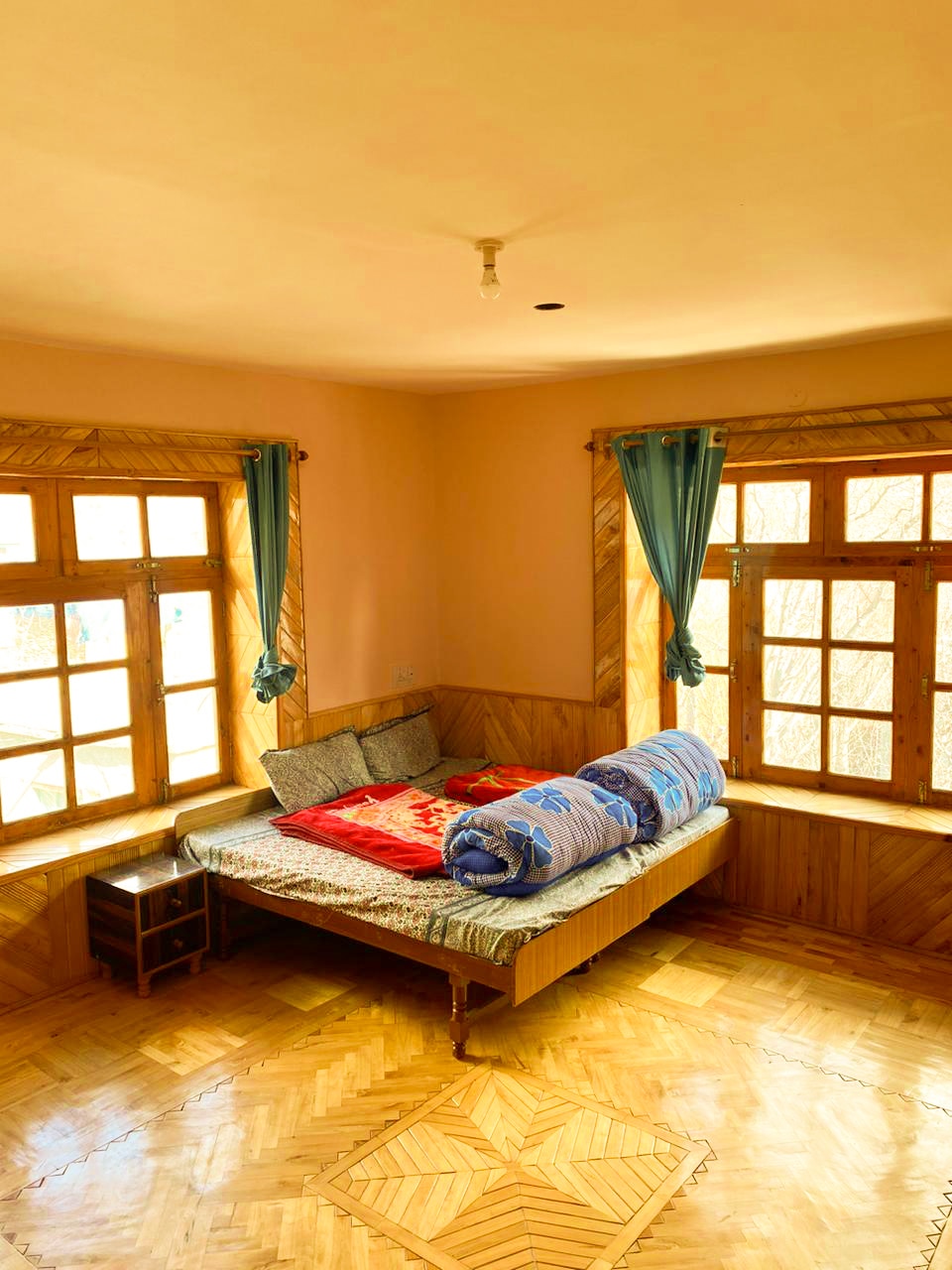 Musafir Homestay Rashil - Tap to explore photos