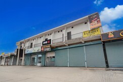 Hotel O Kings Guest House, Pilibhit