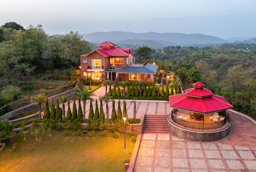 StayVista at Dhauladhar House