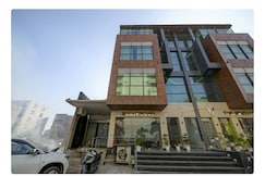 Hotel Hollywood, Chandigarh