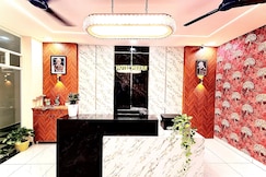 HOTEL MEERA, Bawal