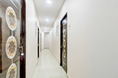 HOTEL O AVR GRAND, Hyderabad