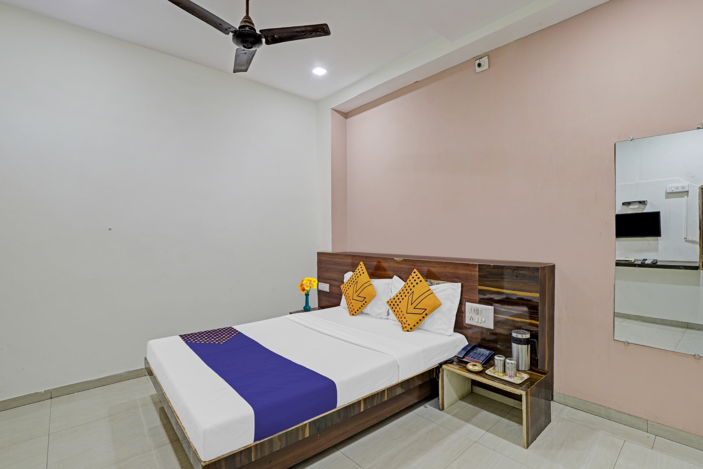 Hotel O Ramnivas Residency - Tap to explore photos