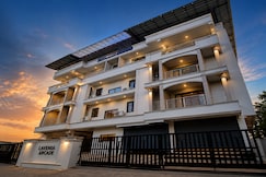 Lavender Arcade, Cochin