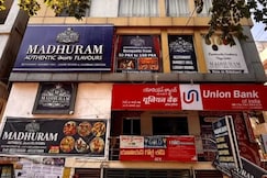 Hotel O Madhuram Lodge, Hyderabad