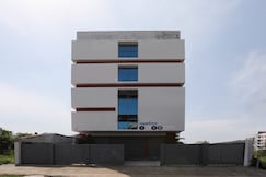 Treebo Sapphire Studio, Nashik