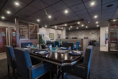 Holiday Inn & Suites Syracuse Airport - Liverpool, Onondaga