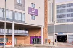 Premier Inn London Uxbridge Town Centre, Slough