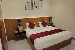 The Royal Orchid, Aligarh