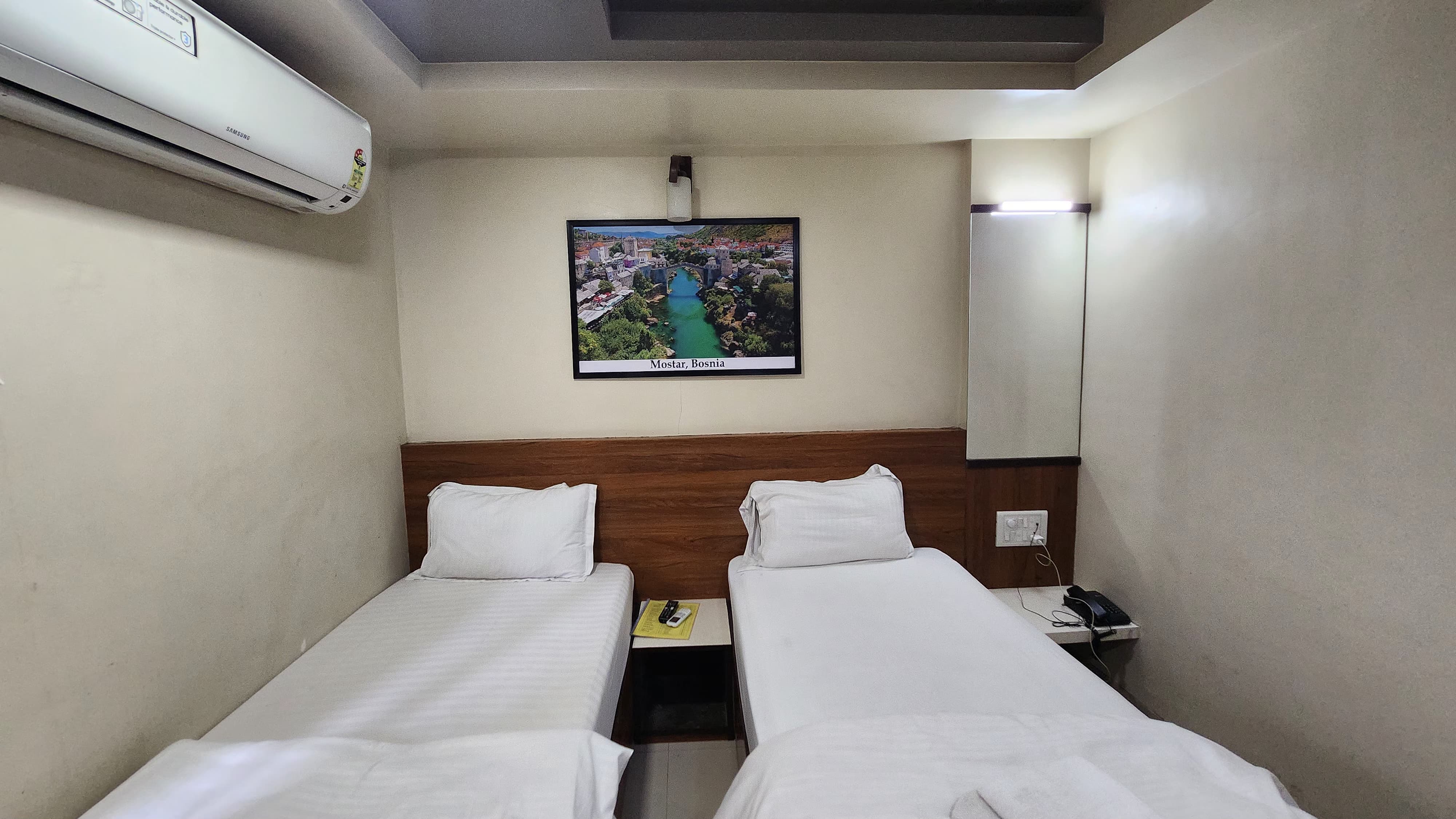 Standard (Twin Bed) 1