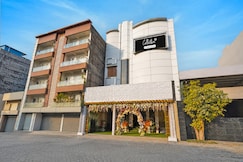 Collection O Sector 5 Ghaziabad Formerly Five Seas, Ghaziabad