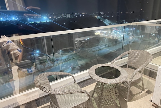 Luxurious studio on dwarka exp way