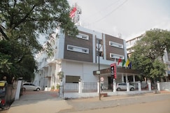 Hotel Raviraj, Sillod