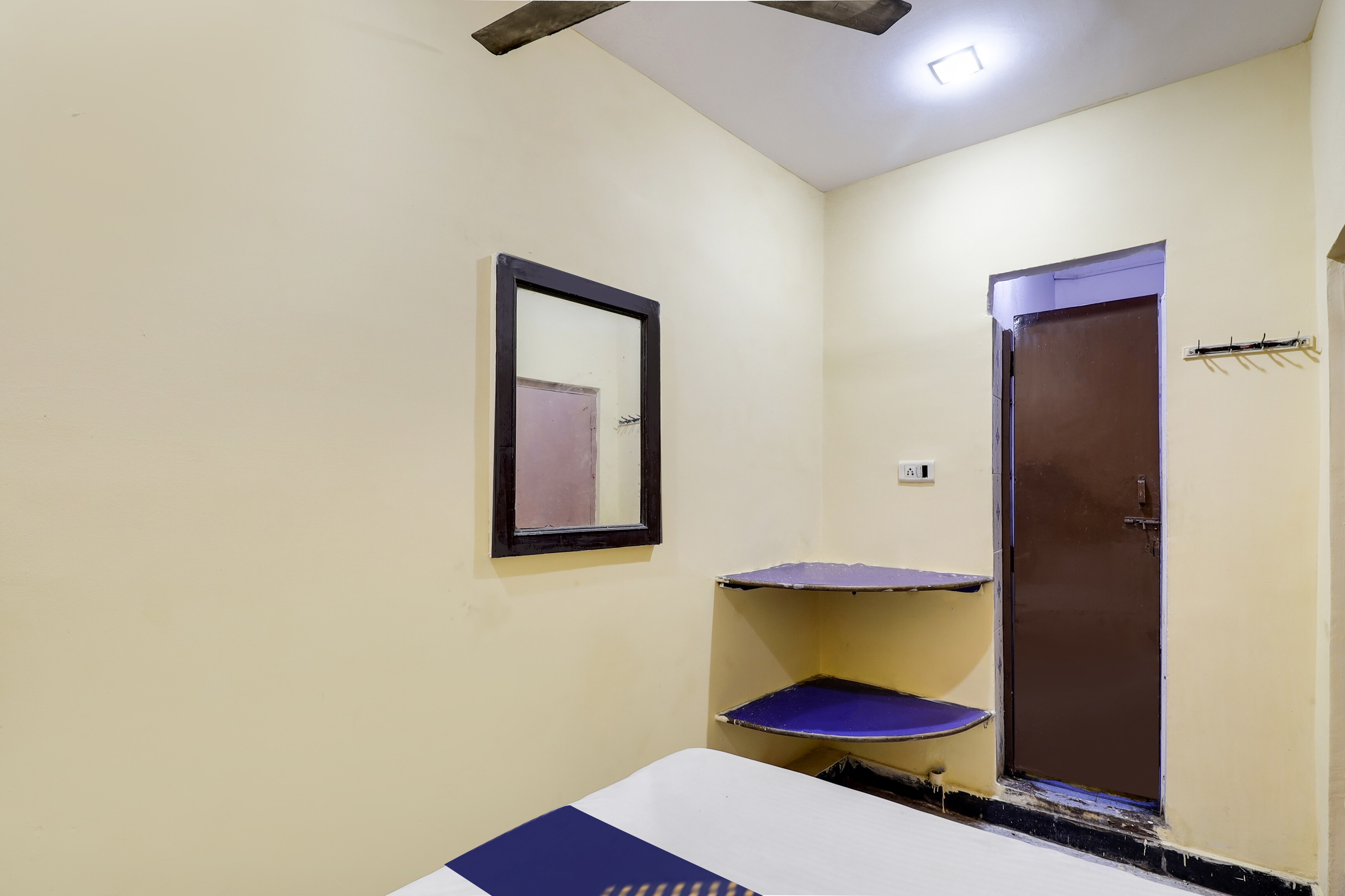 SPOT ON Hotel Sai Ashirwad Residency - Tap to explore photos