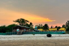 Happiness Beach Resort and Restaurant, Digha