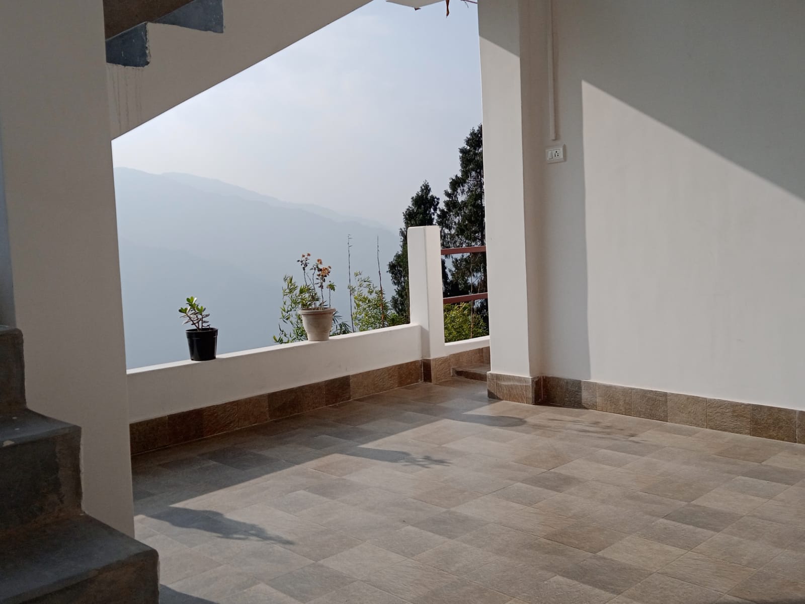 JUN Homestay - Tap to explore photos